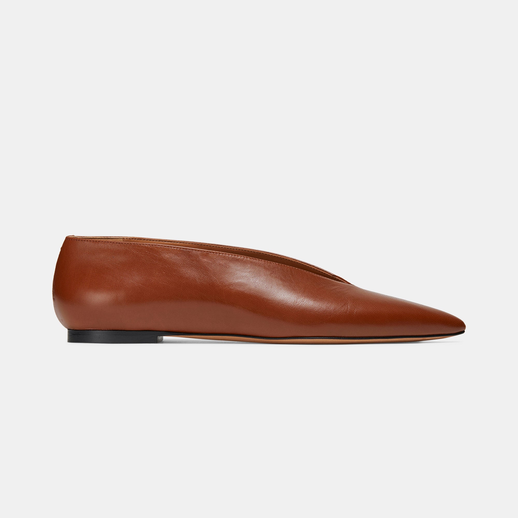 Pointy Flat in Chestnut Nappa