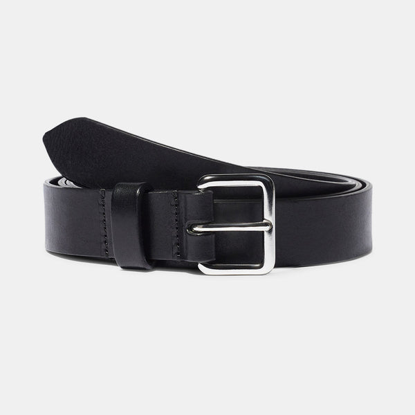 Yoyo Belt in Black with Silver Buckle — Exclusive